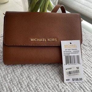 NWT Michael Kors Jet Set Travel Large Phone Leather Crossbody Purse